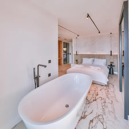 Serenity Pearl Hotel